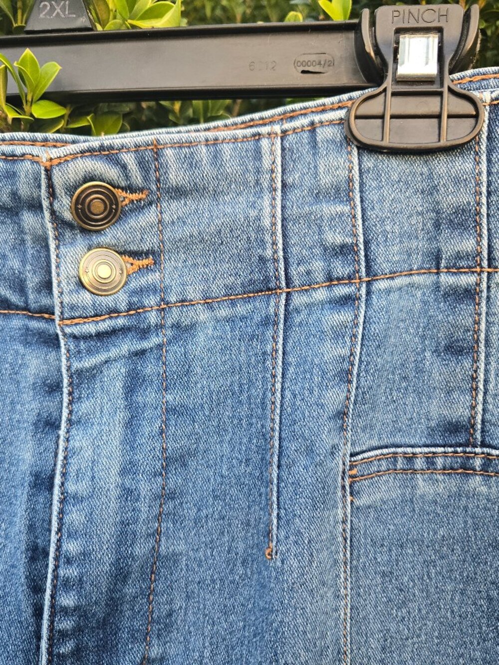NO BOUNDARIES Flare Jeans ( Size 13 )